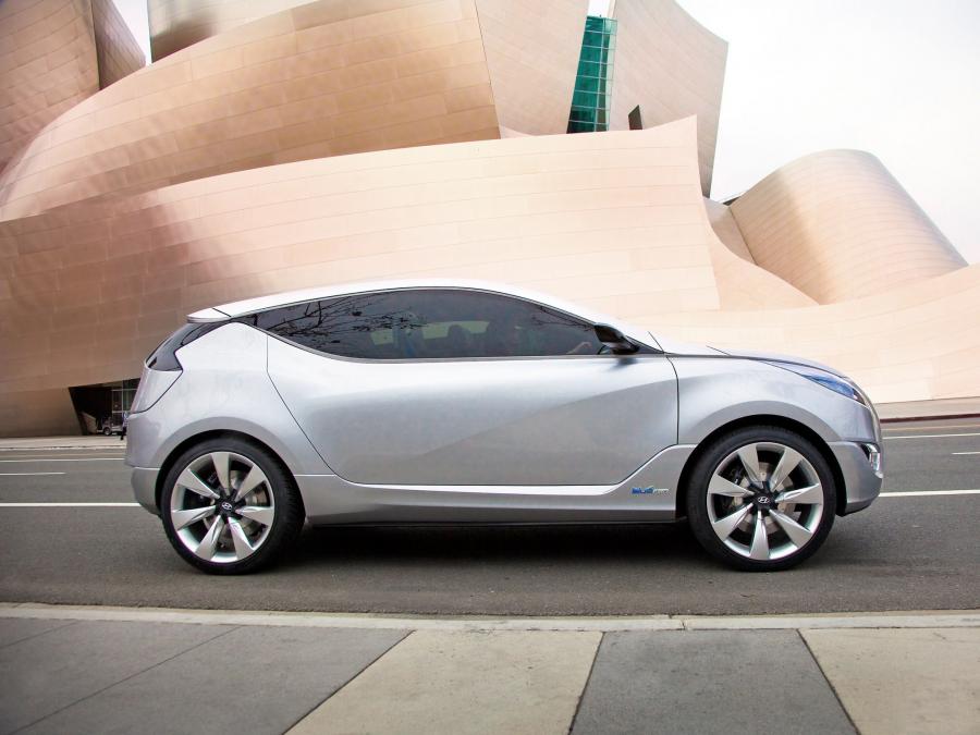 Hyundai HCD-11 Nuvis Concept 2009 года  (фото 13 из 96)